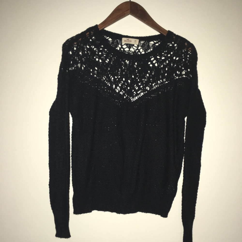 EUC - Hollister Sweater XS